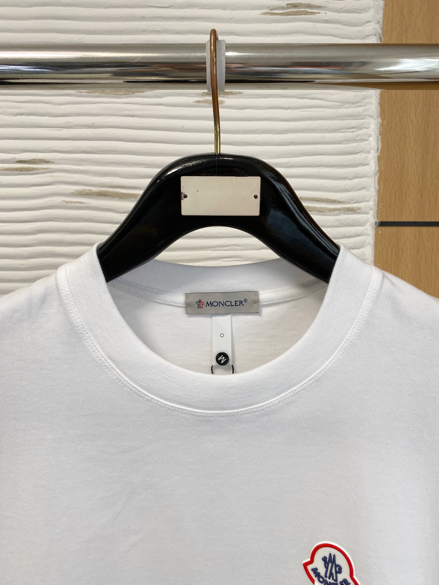 short sleeves